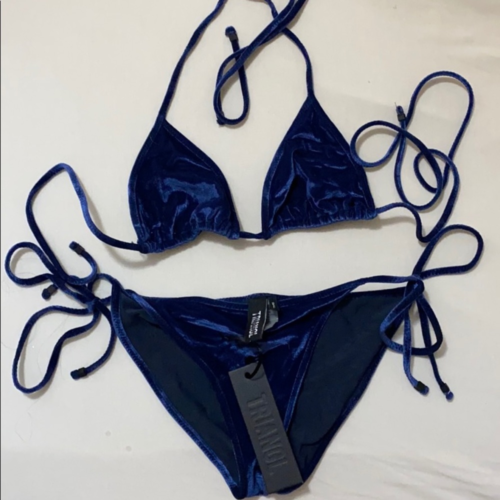 BNWT Alix triangl blue velvet bikini(Ariel Freya)